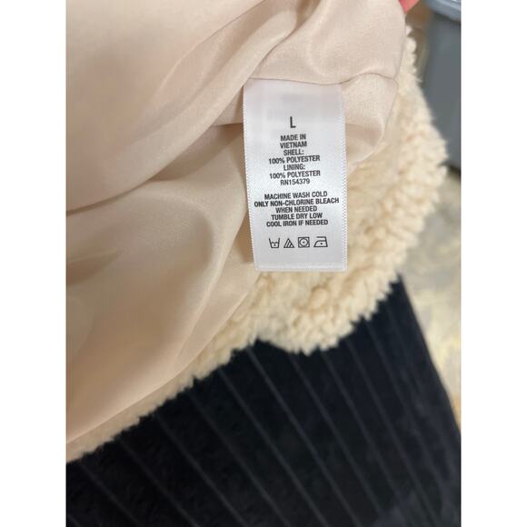 Aeropostale Women’s Fleece Jacket Size Large White Full Zip - Picture 6 of 6